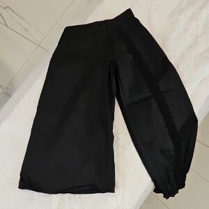 Black Top White House Black Market XS